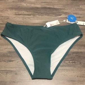 CUPSHE Women Bikini Swimsuit Bottom Mid Waist Coverage Classic Solid Color Sz M
